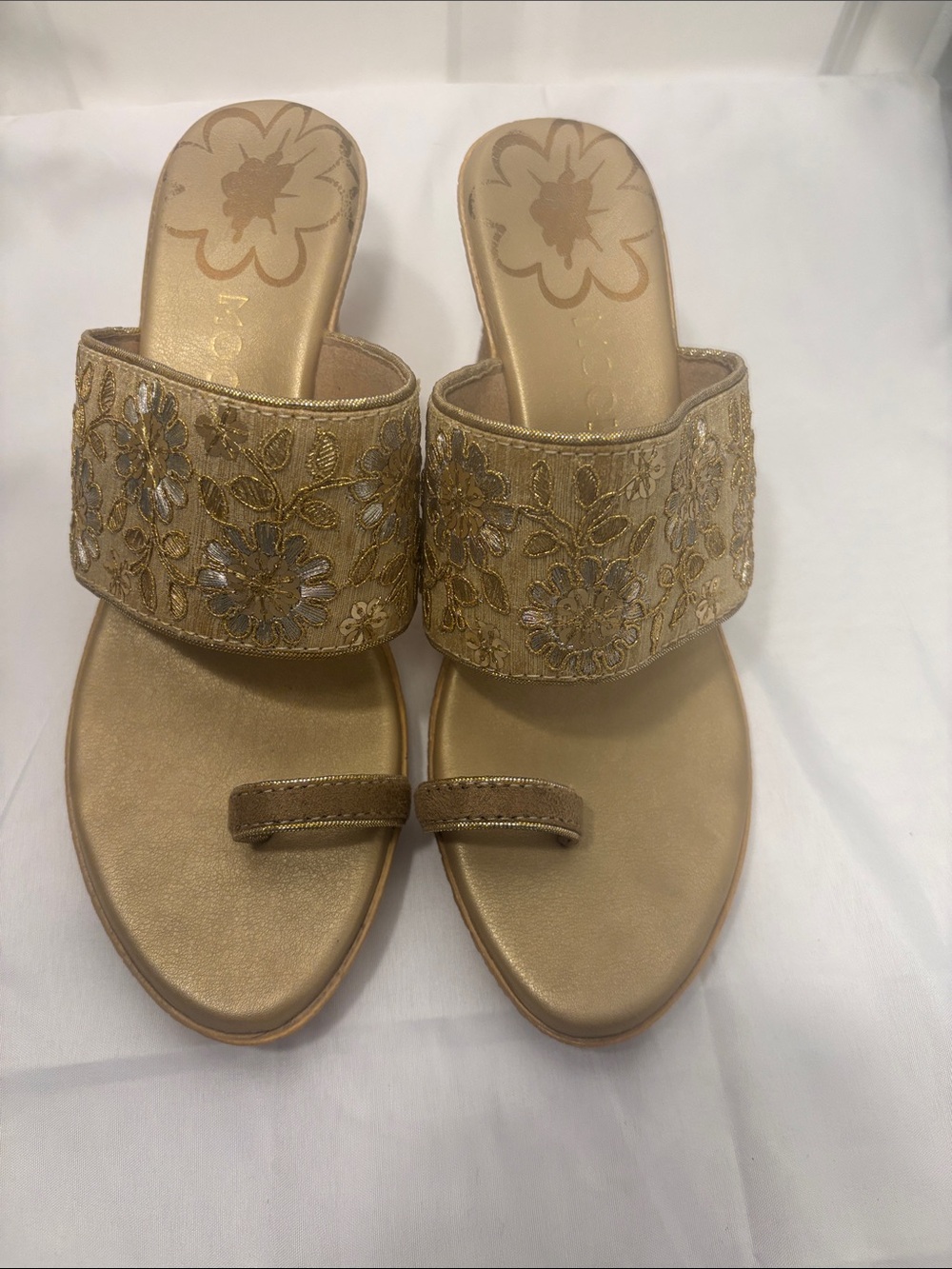 Embroidered Metallic Gold Slide Mules with Toe Loop - Picture 2 of 7
